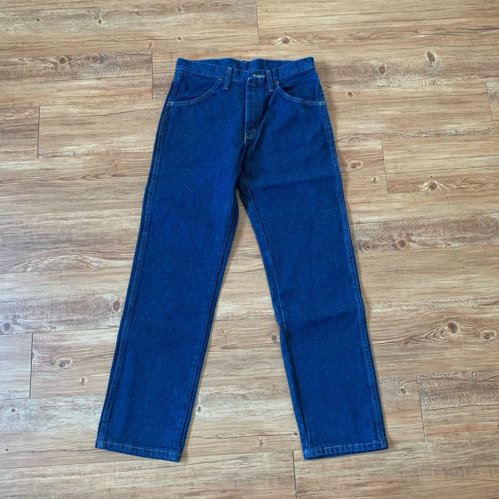 Mens Rustler straight leg jeans  30x30 new with tags